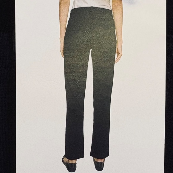 DKNY Jeans: Black Stretch Pants, Zip/Button Front Closure, Large, NWT - Picture 2 of 15